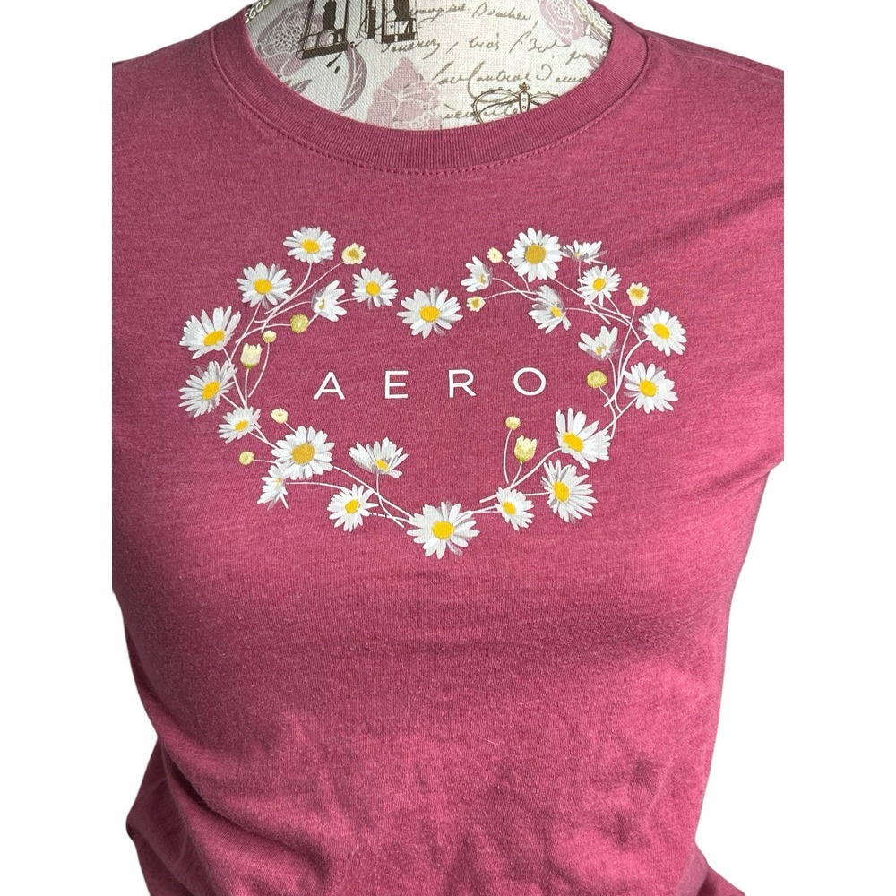 Womens Aeropostale Daisy Love Logo Graphic Tee Shirt - Sz S - Picture 3 of 7